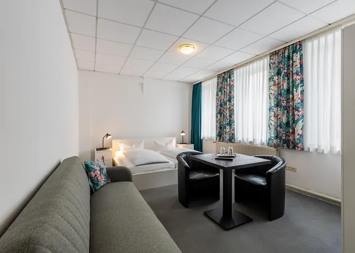 Annet Garni Πανσιόν