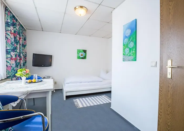 Annet Garni Πανσιόν 3*